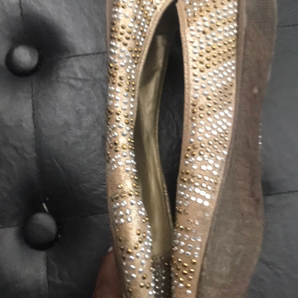 Flats - Picture 3 of 3